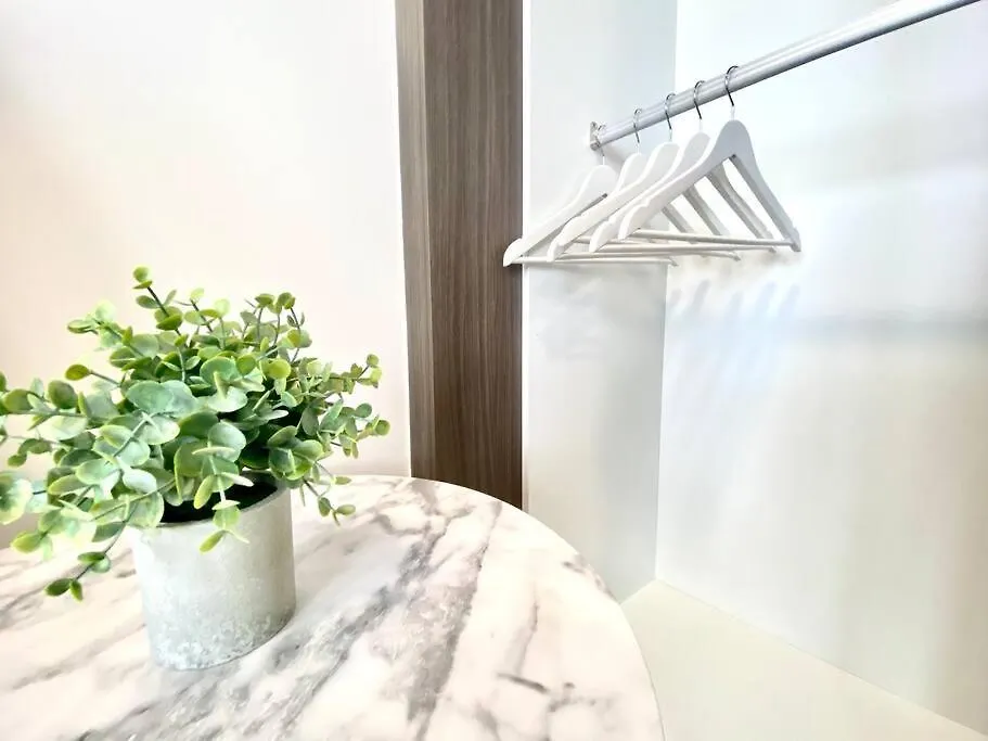 Beacon Executive Suites #Elegant #Skypool #Georgetown #4Pax #2Br 2Bath #1Queen 2Single #Quality Well Maintained #Private Superhost 0*, George Town