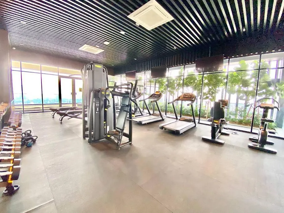 Apartment Beacon Executive Suites #Elegant #Skypool #Georgetown #4Pax #2Br 2Bath #1Queen 2Single #Quality Well Maintained #Private Superhost Malaysia