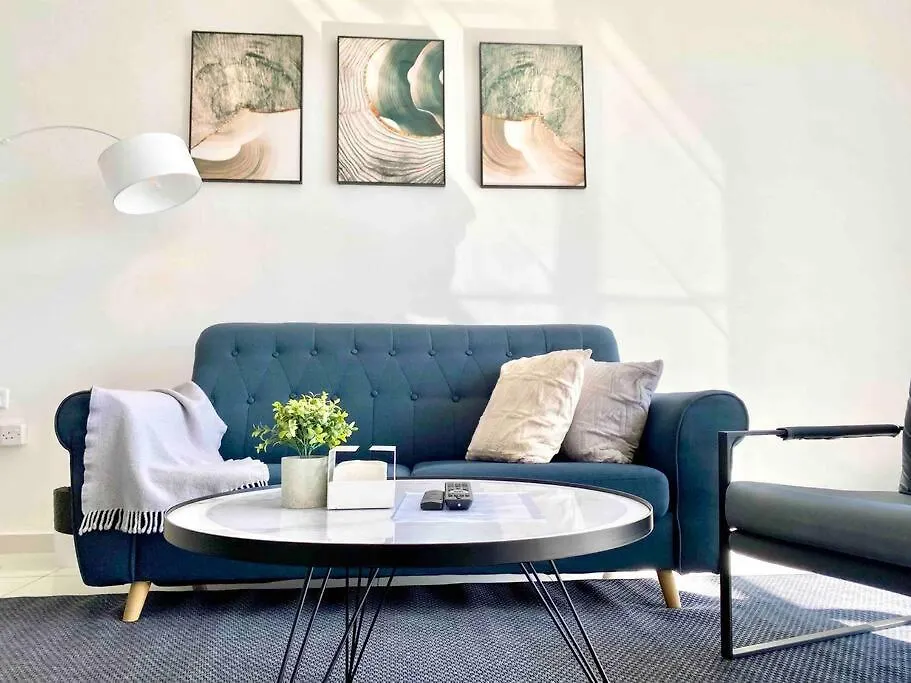 Beacon Executive Suites #Elegant #Skypool #Georgetown #4Pax #2Br 2Bath #1Queen 2Single #Quality Well Maintained #Private Superhost 0*, George Town Malaysia